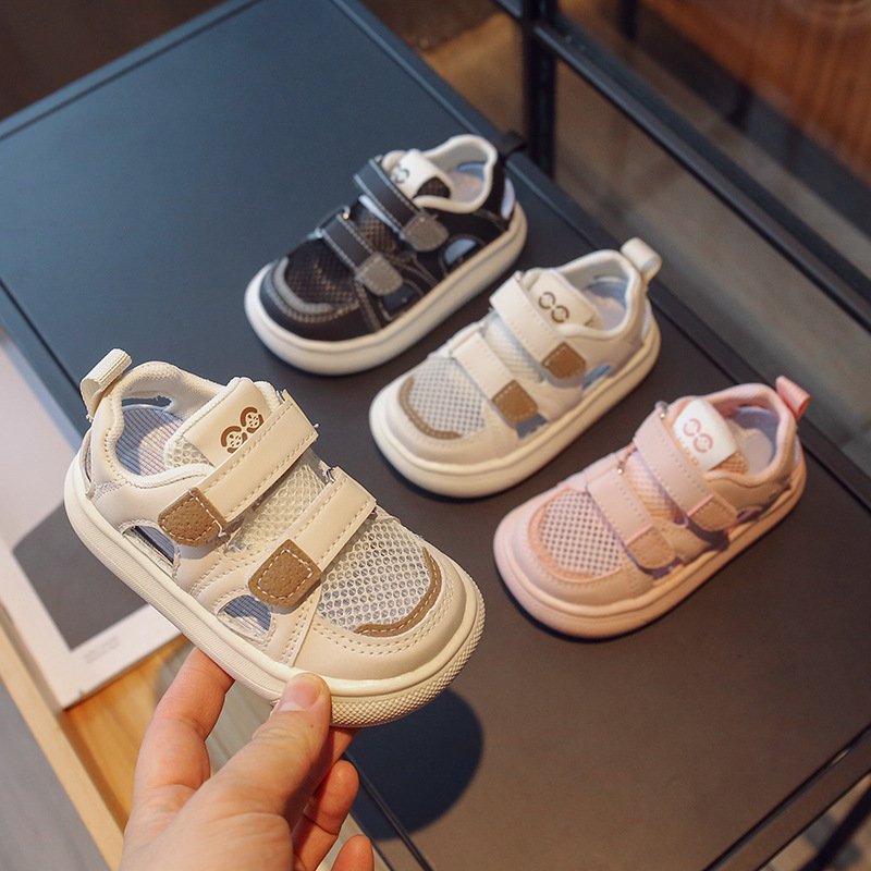 Sandali per bambini a maglia singola nuovo stile estivo 2024, scarpe per bambini ultraleggere, scarpe per ragazze con fondo morbido antiscivolo Baotou per ragazzi, scarpe con telaio_voghion.com