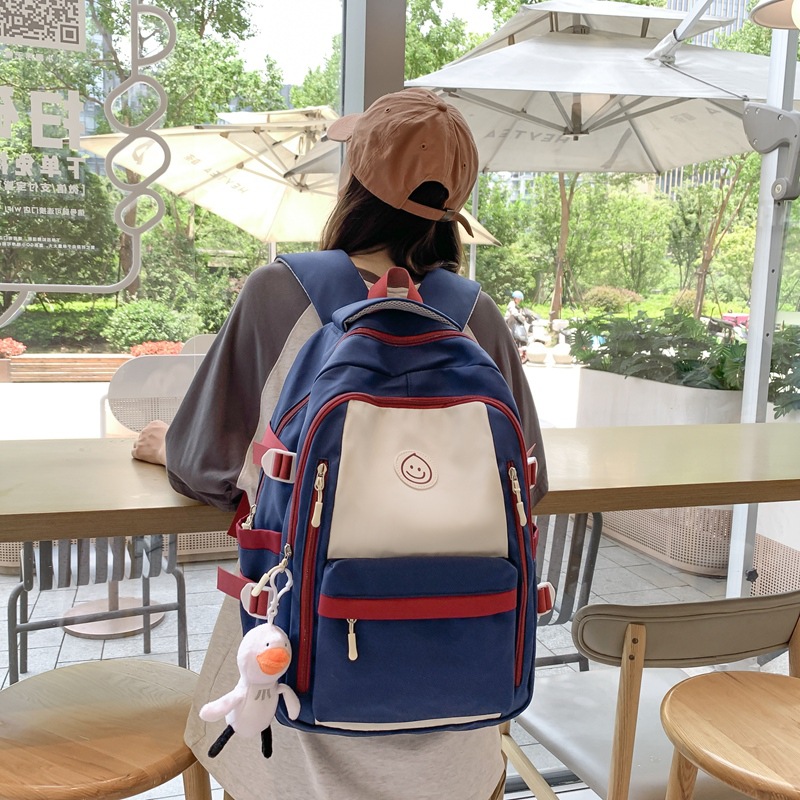 Large capacity made of nylon fabric for middle and high school students, male 2024 new fashion class couple travel_voghion.com