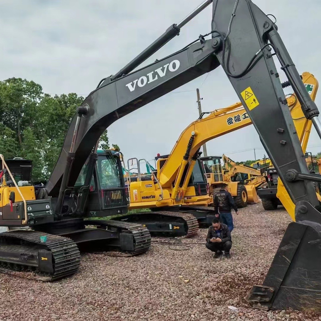 Shanghai Guangdong comercio exterior suministro directo de segunda mano Volvo 80 90 120 110 130 excavadora doméstica