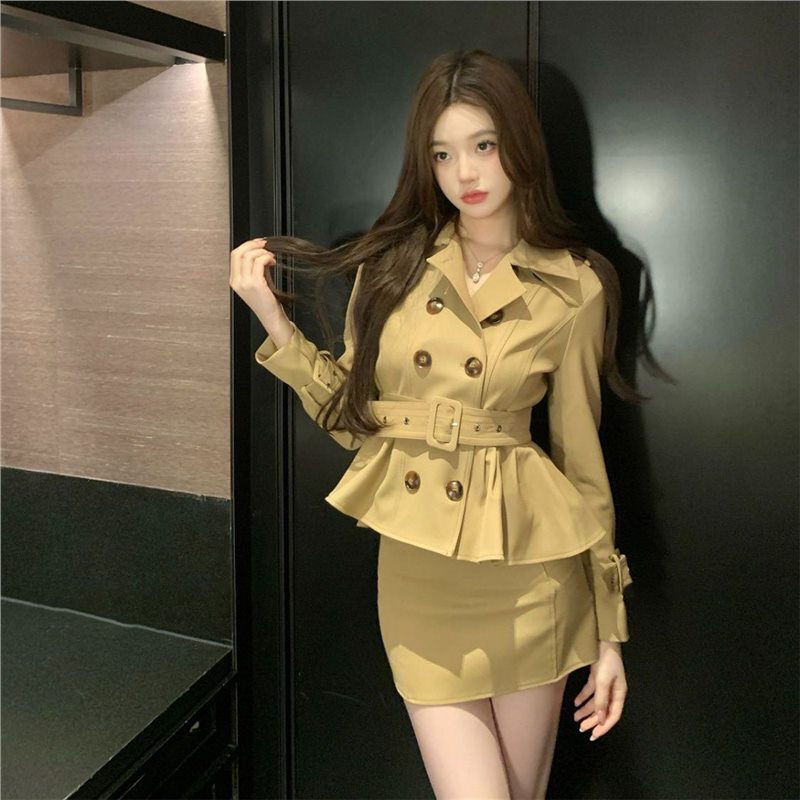 迷雾柏林 卡其双排扣外套女春秋+裙裤两件套秋季收腰气质裙套装|undefined