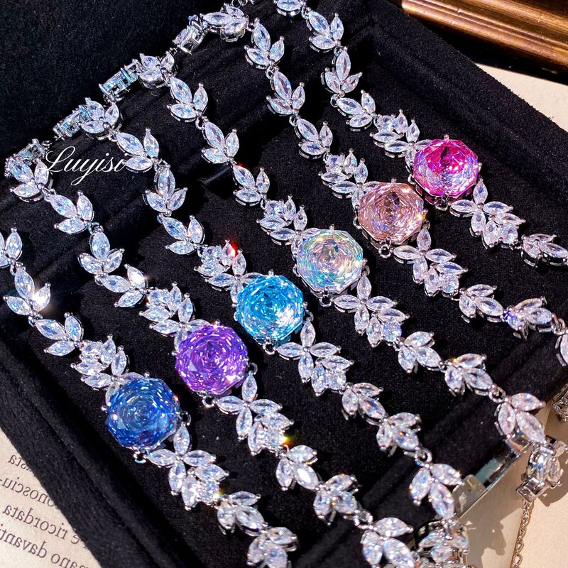 New live-streamed octagonal millennium rose cut bracelet for women, fashionable and light luxury, inlaid with high-carbon diamonds, leaf-shaped aquamarine jewelry