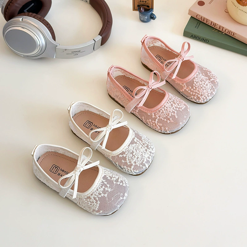 Плоские дышащие кружевные сетчатые балетки 2025 весна-лето новые корейские стильные туфли для девочек с бантом, модные принцессные туфли