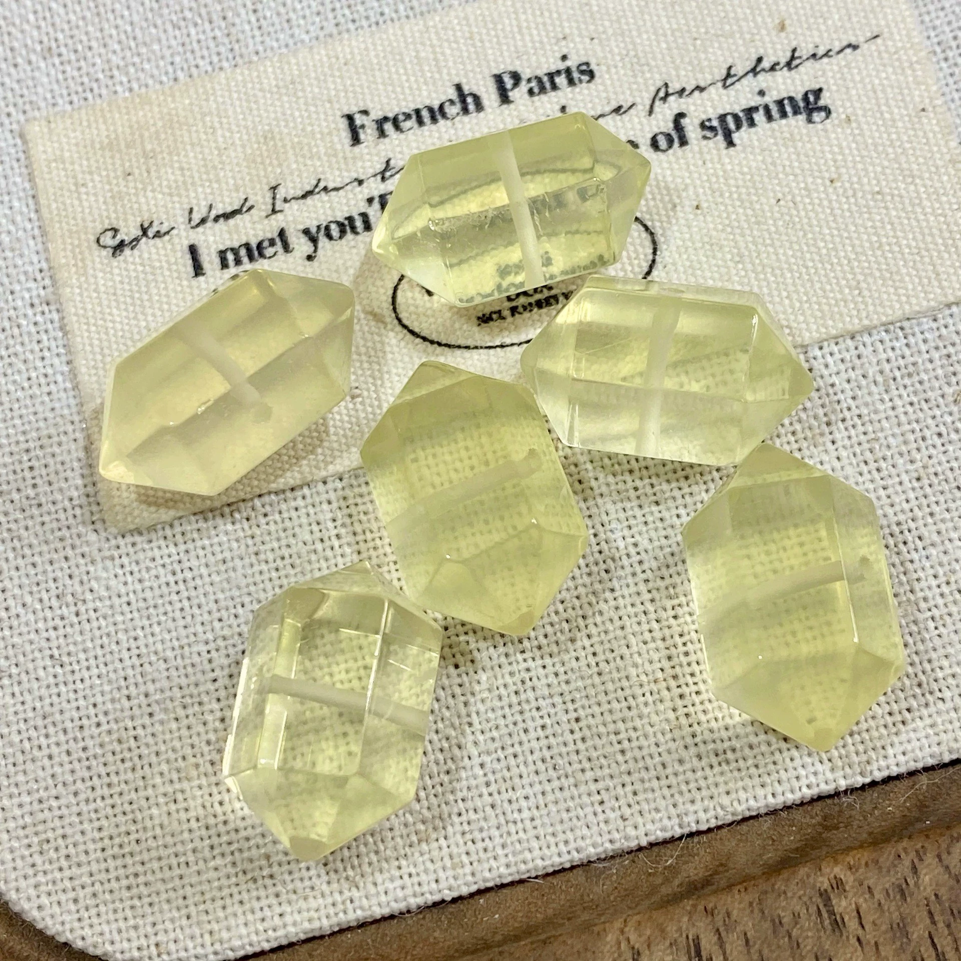 Natural Duo Bao Crystal Двойная скорость кристалл двойной кристалл двойной однопроходный DIY аксессуар Жёлтый кристалл двойной колонны Белый кристалл двойной однопроходный