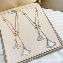 ߰汾ȹŮ߼ЯBε18Kؐĸi