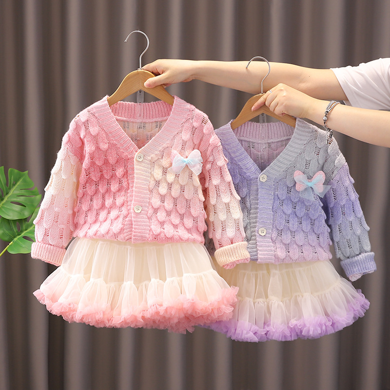Fashionable multicoloured cute three dimensional cardigan