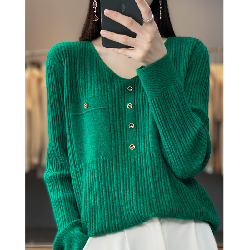 European Style Long-Sleeve Knit Top for Women, 2025 Autumn Fashion, Stylish V-Neck Design, Ribbed Sweater for Layering