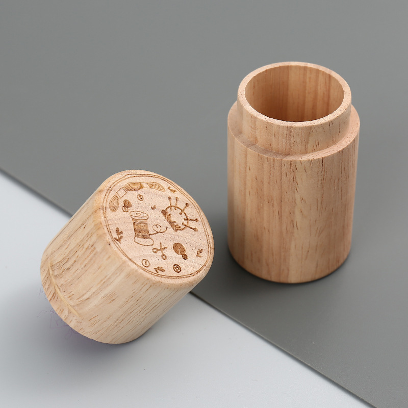 Pinichion de madera jeringa de almacenamiento de agujas de coser a mano portátil simple caja de agujas de coser a mano pequeña