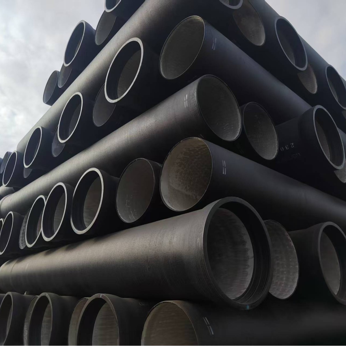 球墨铸铁管大口径给水管铸铁球墨管DN300化工设备涂塑铸铁水管