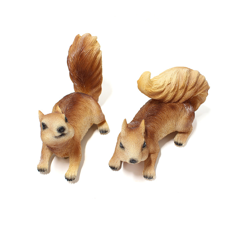 Outdoor Park landscape simulation tree climbing Squirrel ornaments garden villa creative animal sculpture crafts ornaments