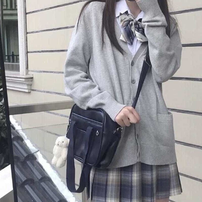 jk制服学院风针织衫基础款秋冬v领开衫毛衣外套日系学生校服班服