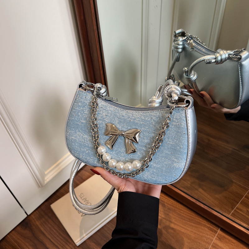 Chain Bag for Women 2025 Summer New Simple Fashion Butterfly Dumpling Bag Texture Versatile Shoulder Bag