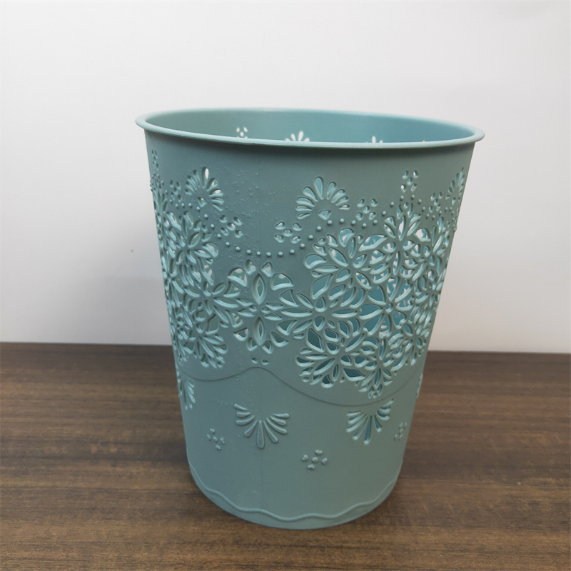 Papelera de plástico pequeña con perforaciones para cocina, venta al por mayor para tiendas de 2 euros y puestos.