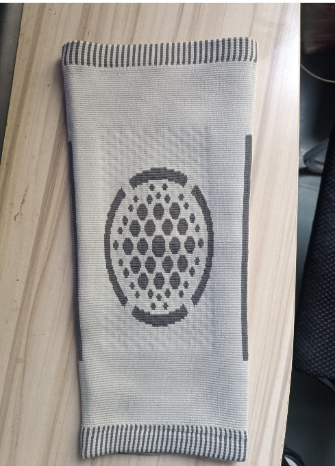 Nuevo ajenjo alargado de nylon de imitación hombres y mujeres de edad pierna fría antideslizante correa de presión almohadilla de la rodilla antideslizante cubierta de la almohadilla de la rodilla caliente