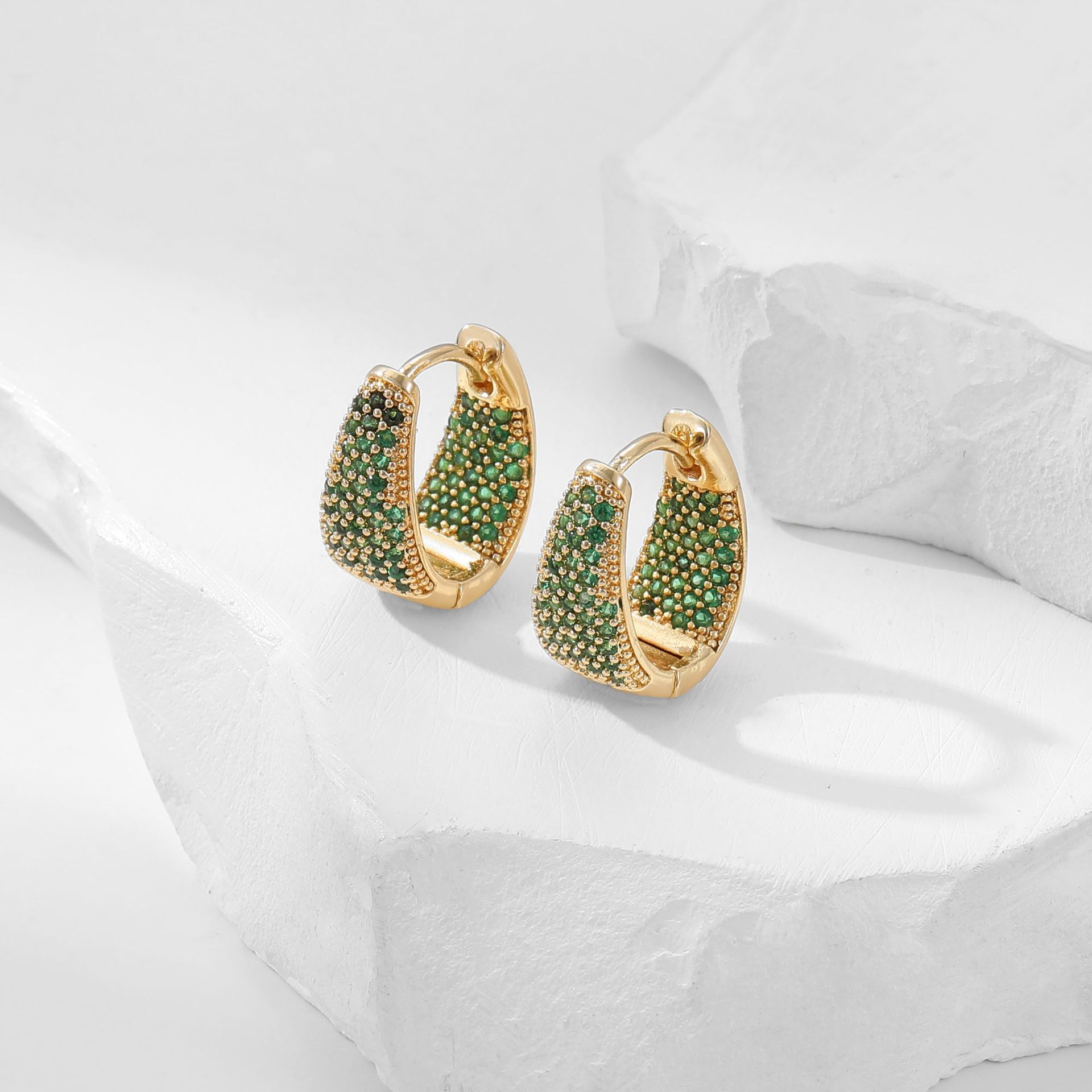 Rhinestones Inlay Material 1 Pair Simple Style Classic Style Color Block Inlay Copper Rhinestones Earrings