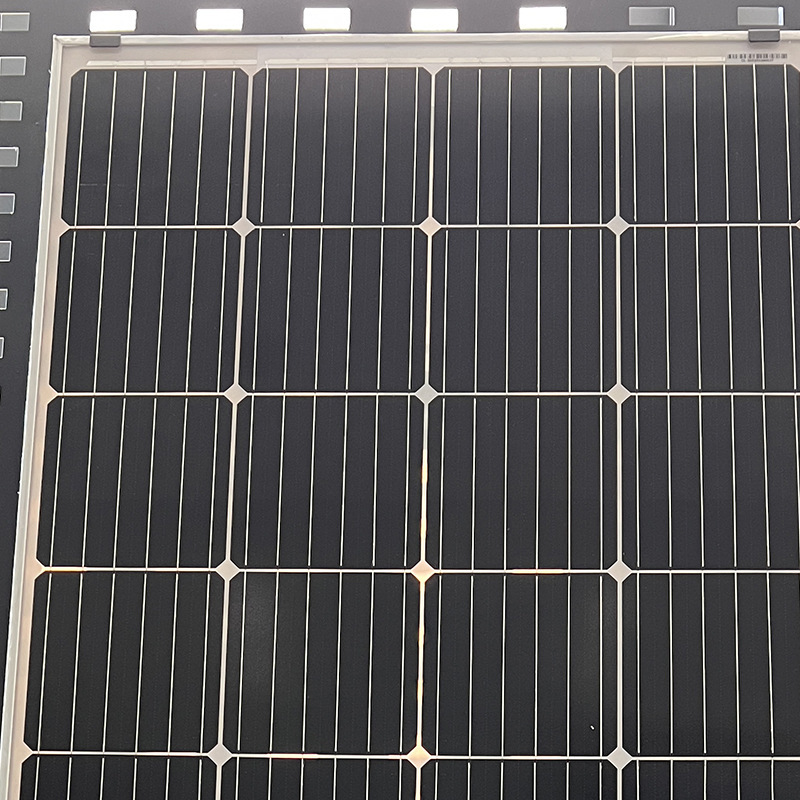 メーカーは220w単結晶シリコン太陽電池パネル太陽電池パネル太陽電池パネル発電システムを販売している|undefined