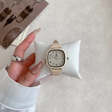 ���s�����¿�ʯӢ���|С���W���WԺ�L������С���OӋ���ֵ�ֱ�