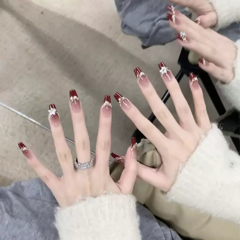 穿戴甲高级感酒红法式美甲ins风穿戴美甲甲片显白假指甲美甲批发