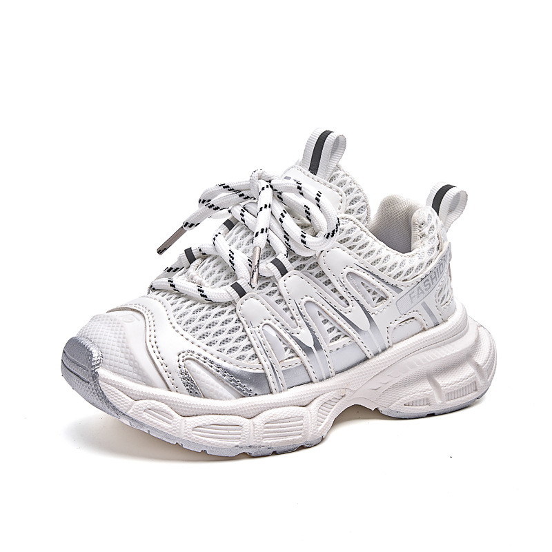 Modas coreanas de moda versátiles ventiladas zapatos deportivos de malla para niños otoño 2025 zapatos de papá para niños y niñas al por mayor