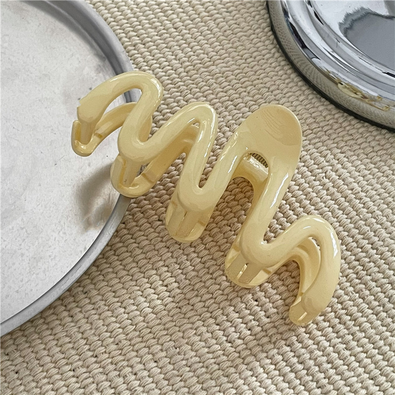 60g Weight Hair Claws Hair Accessories Type 1 Piece Quantity Holiday, Daily Occasion Plastic Material Waves, Lines Pattern Women's Gender Sweet, Korean Style Style Women's Sweet Korean Style Waves Lines Plastic Hair Claws 8