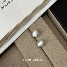 简约拉丝小银豆小巧气质耳钉新款爆款高级感耳饰女通勤百搭耳钉
