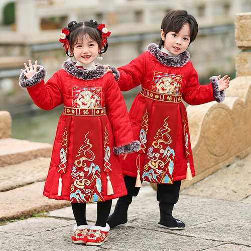 Children's Tang suit set for boys, Chinese style ancient costume Hanfu for young children, New Year's greetings outfit for girls, festive annual attire, performance costume for girls.