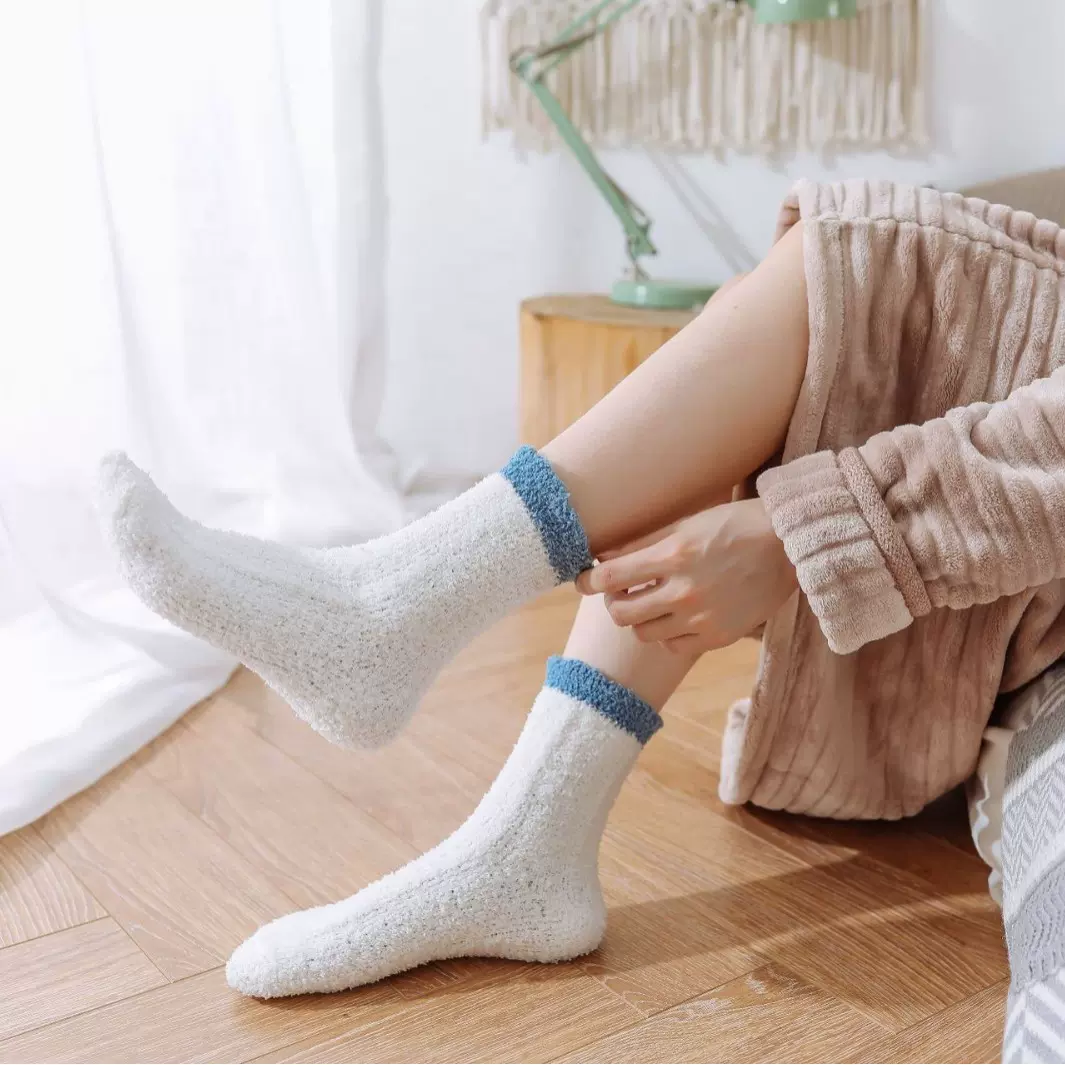 珊瑚绒袜子女冬季加厚保暖地板袜纯色麻花中筒家居睡眠袜毛巾袜