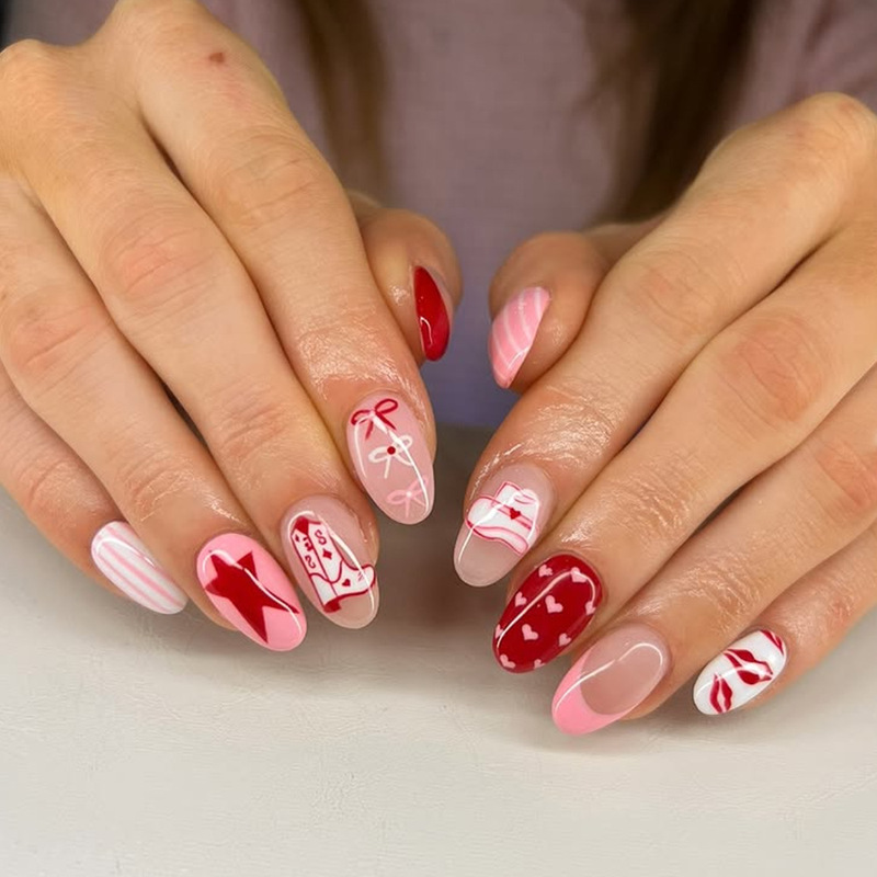 Valentine's Day Cross-Border Press-On Nails Short Round Bright Pink Heart Sweet Cute Star Lip Print Wearable Nails 24