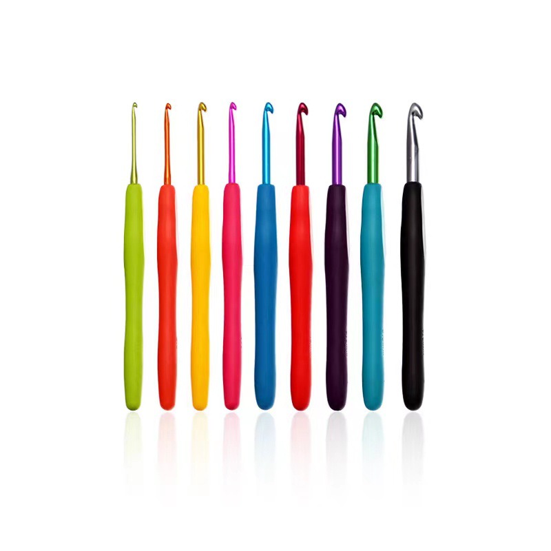 2023 High-end New Wholesale Colorful Crochet Kit Single-headed Silicone Soft-handled Solid Crochet Needle Set for Embroidery
