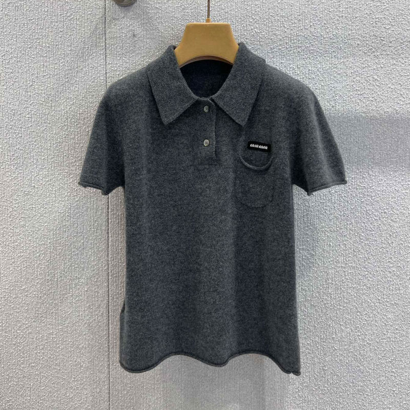 Shenzhen Nanyou High-Quality Gray m Letter Logo Embroidered Pocket Turn-Down Collar Rolled Edge Short Sleeve Knitted Polo Shirt for Women