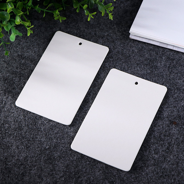 Manufacturer wholesale clothing book white card tag women's clothing…