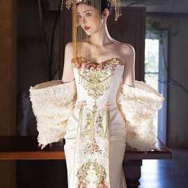 重工拖尾礼服2025春新款新娘敬酒服中式婚服秀和服高级中国风嫁衣