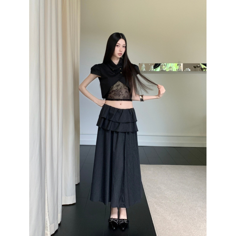 Puff-Sleeved Short Jacket + Lace Hollow-Out Tight-Fitting Tube Top + Multi-Layered Patchwork Versatile Skirt