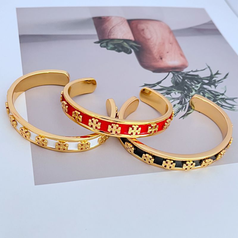 Fashionable elegant enamel