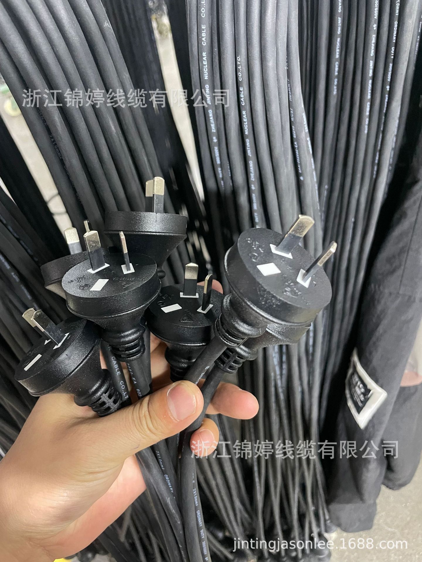 A2-10澳洲两芯10A插头配SAA澳大利亚橡胶线2x1.0平方电器配线线缆