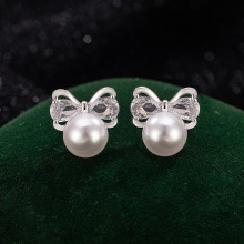 新款轻奢法式蝴蝶结珍珠耳钉女 清新精致甜美镶钻小众高级感耳饰