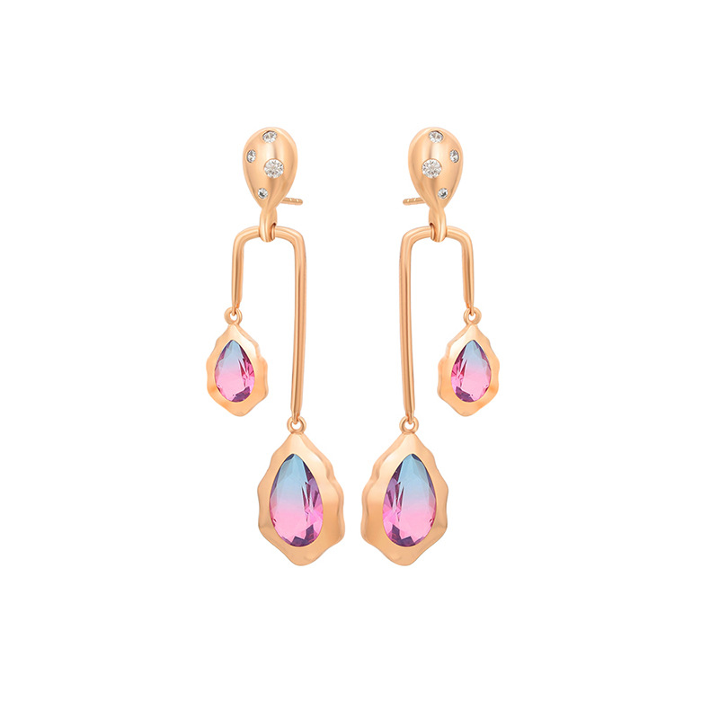 Xuping moda serie de aretes de aretes de lujo ligero tipo gota de agua de geometría aleación de cobre temperamento viento elegante aretes al por mayor mujeres