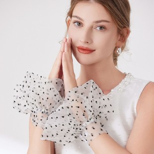 �W������r�к��s����Ů ���²��c���� ���|С���L���������