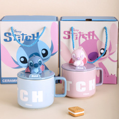 スティッチの陶磁器のコップの高い顔の価値の創意のマグカップは蓋の高級感があります。