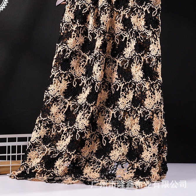 新款现货双色牛奶丝满幅花边 金典时尚镂空蕾丝裙摆服装面料花边