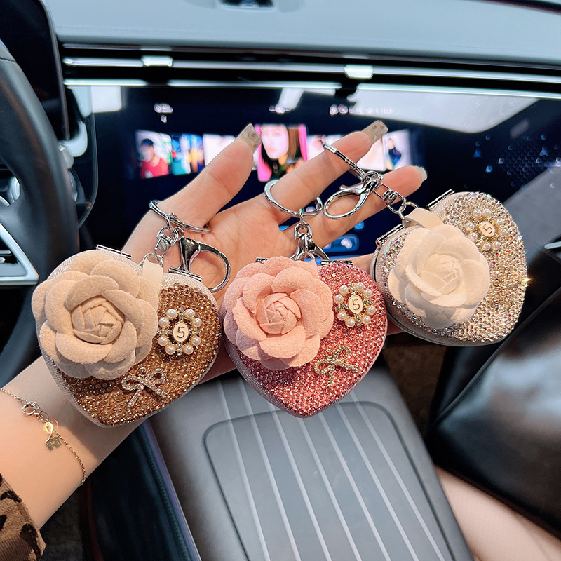 Nuevo camellia amor espejo llavero de diamante espejo plegable portátil llavero de automóvil cuentas bolsa colgante