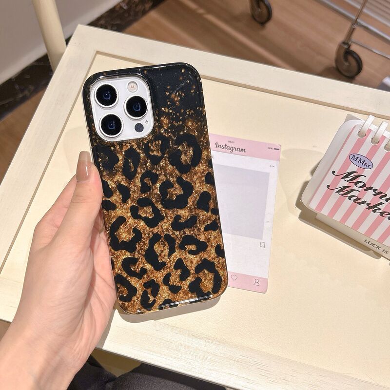 キラキラ輝くスパンコール、欧米風個性派ヒョウ柄、iPhone16Pro Max、Apple 17、14/15対応、二層構造のスマホケース|undefined