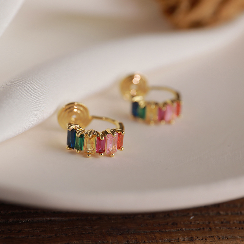 O1CN01W5CCiQ1d276eadCTF_!!5858