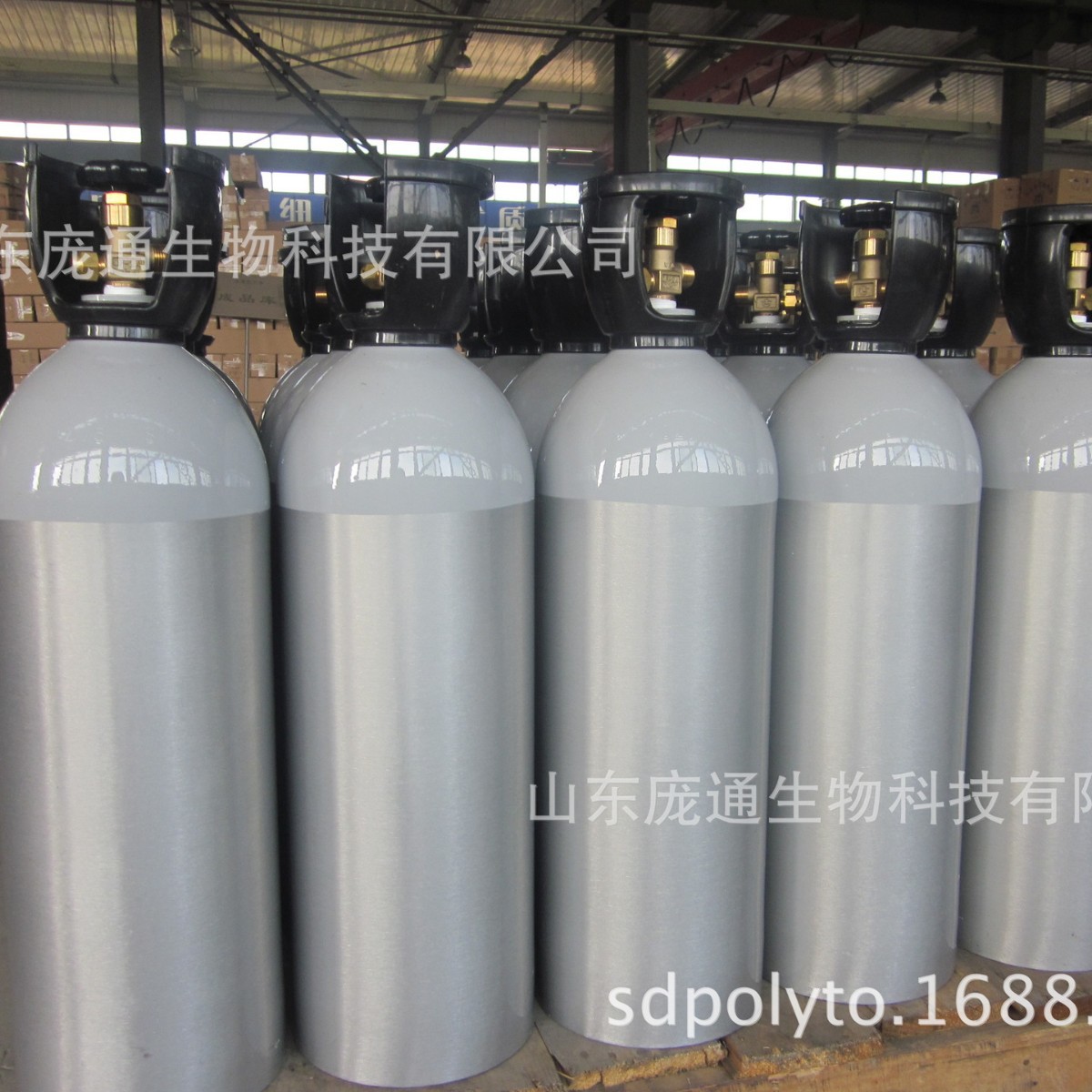 .厂家直供 12L铝制氧气瓶 优良无缝气瓶 适用气站 家庭 医院