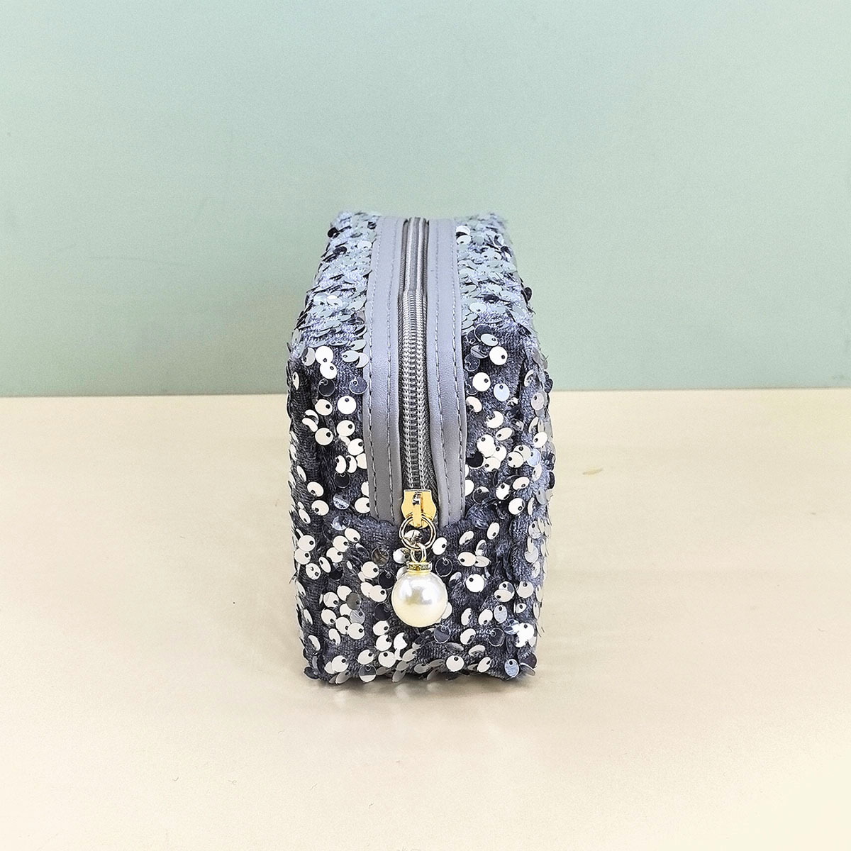 Square Shape Vintage Style Sequins Velvet Sequin Square Makeup Bags