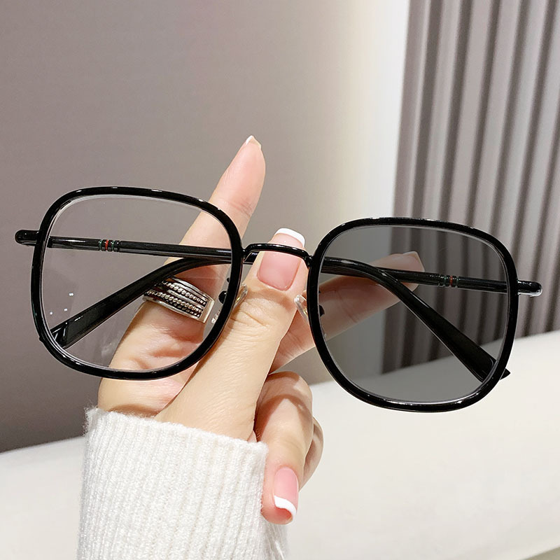 Brand new large-frame color-changing glasses HD reading glasses…