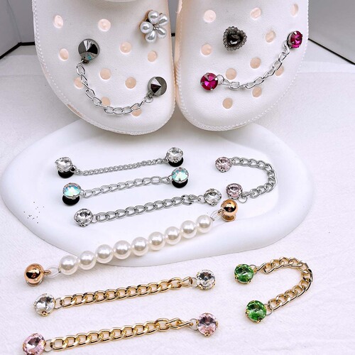 Stylish Slip-On Shoes with Decorative Chain Slides, Cool Ancient Chain with Diamond and Chain Clasp, Head Chain and Slot Chain, Silver and Rose Gold