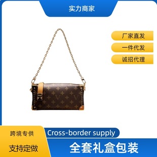 �羳���Q�H�Ұ���Trunk slim ܛ�����ϻ����˕r�аٴ�μ�б���