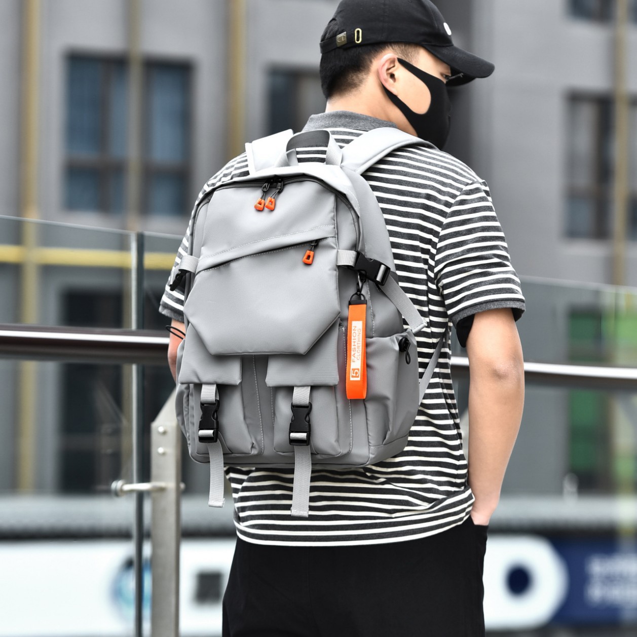 休闲背包男多功能商务通勤电脑包潮流运动旅行双肩包现货厂家批发