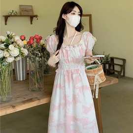 温柔风度假裙法式方口领印花连衣裙子女收腰甜美少女感中长裙女