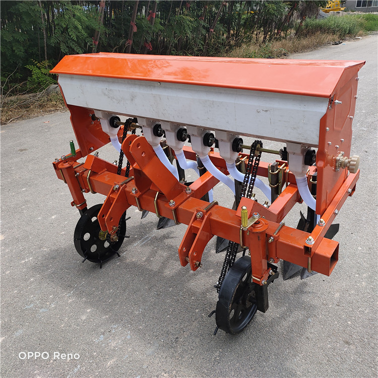 厂家直销中耕 施肥机 施肥 除草机农用拖拉机带施肥除草一体机